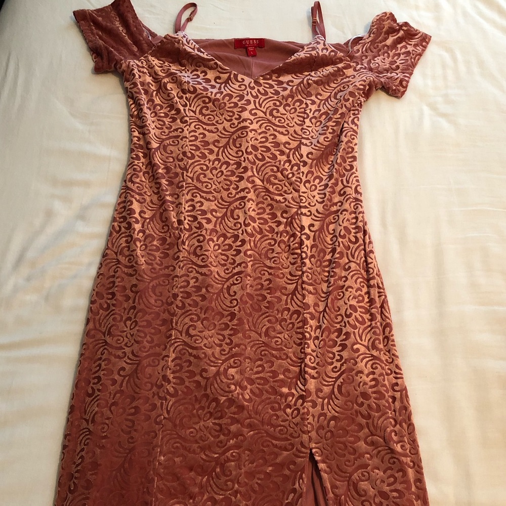 Guess cold shoulder midi dress